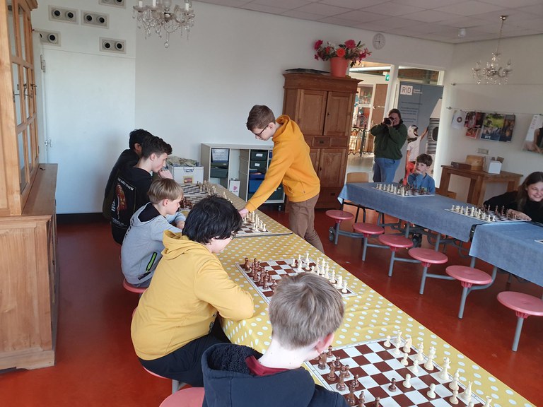 Ruimte 1 met Karsten als simultaangever Ruimte 1 met Karsten als simultaangever